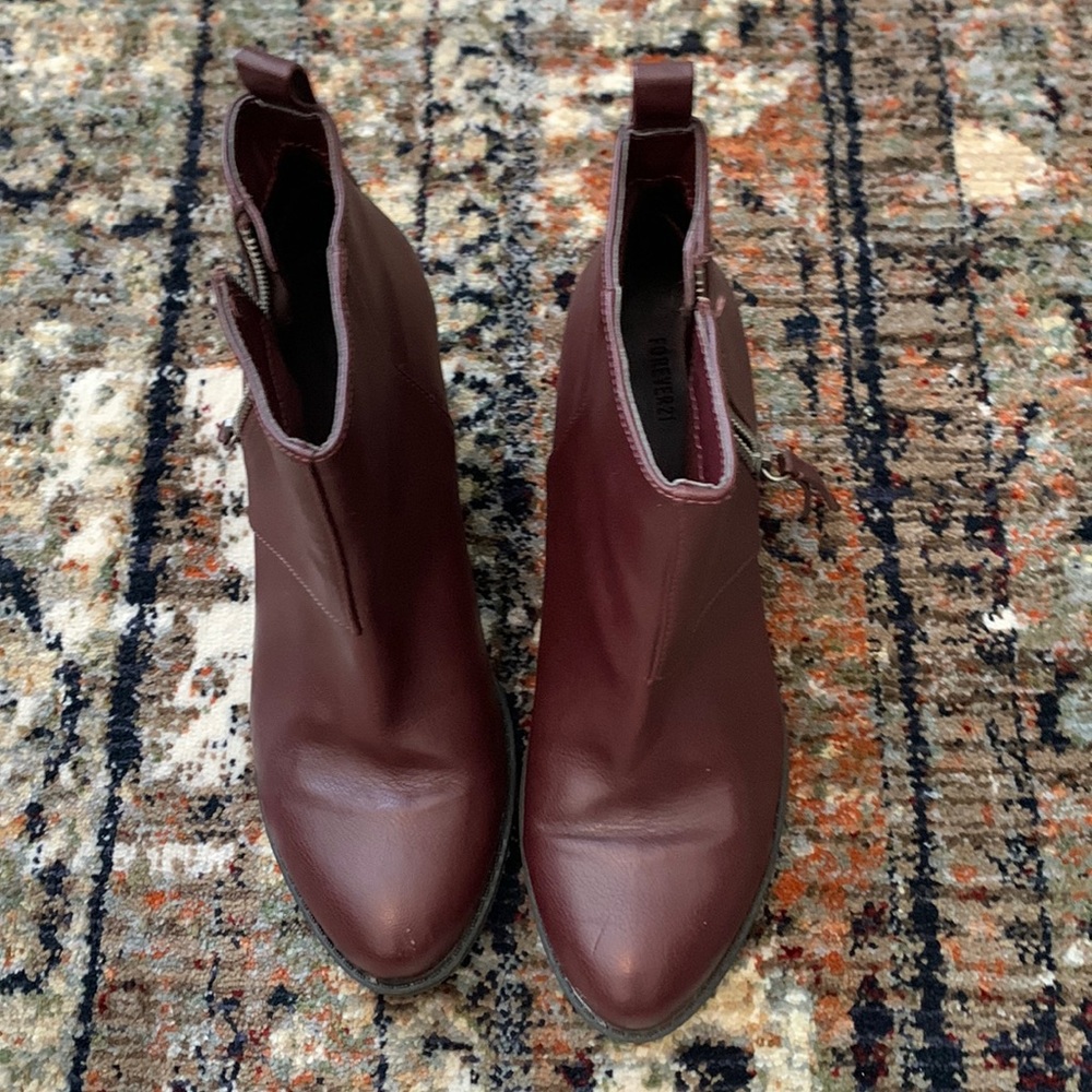 Forever 21 burgundy booties
